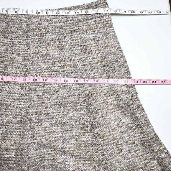 NWT Ann Taylor Neutral Tweed Flounce Skirt Wool Blend 14 - Picture 10 of 12